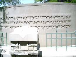 Lewis Clark Monument and Scenic Overlook 2